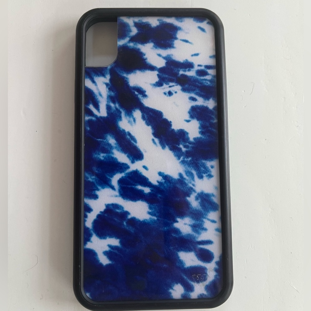 iPhone XR wildflower phone case